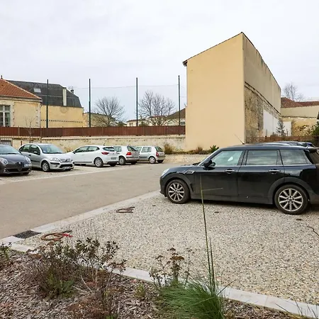 Le Cocon #centre #100m De La Charente Διαμέρισμα